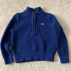 Vineyard Vines pullover sweater. Navy blue. Size 2T.